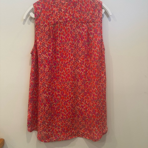 Cabi Heartbreaker Sleeveless Blouse Top Button Front Collared Fall layer Sz M - Picture 2 of 8